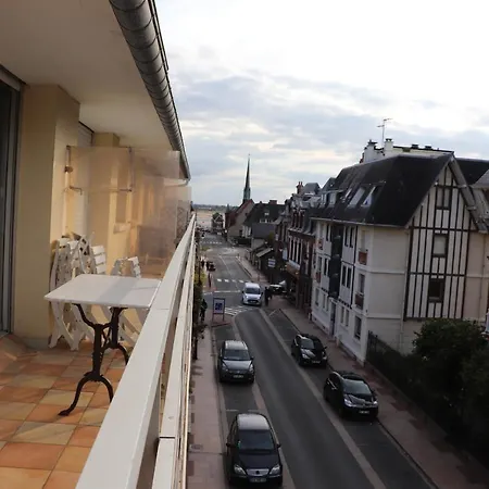 Residence Les Bains Houlgate Buitenkant foto